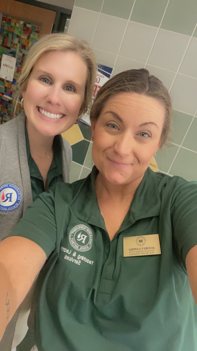 MathWithAudrey's tweet photo. Pre-Calculus teachers get the treat today of planning with us elementary math specialists. Can you say #verticalalignment ?! @msmeaganmayo @mathymichal @RISDmath #mathdreamteam #RISDWeAreOne https://t.co/t0rHbDzKNg