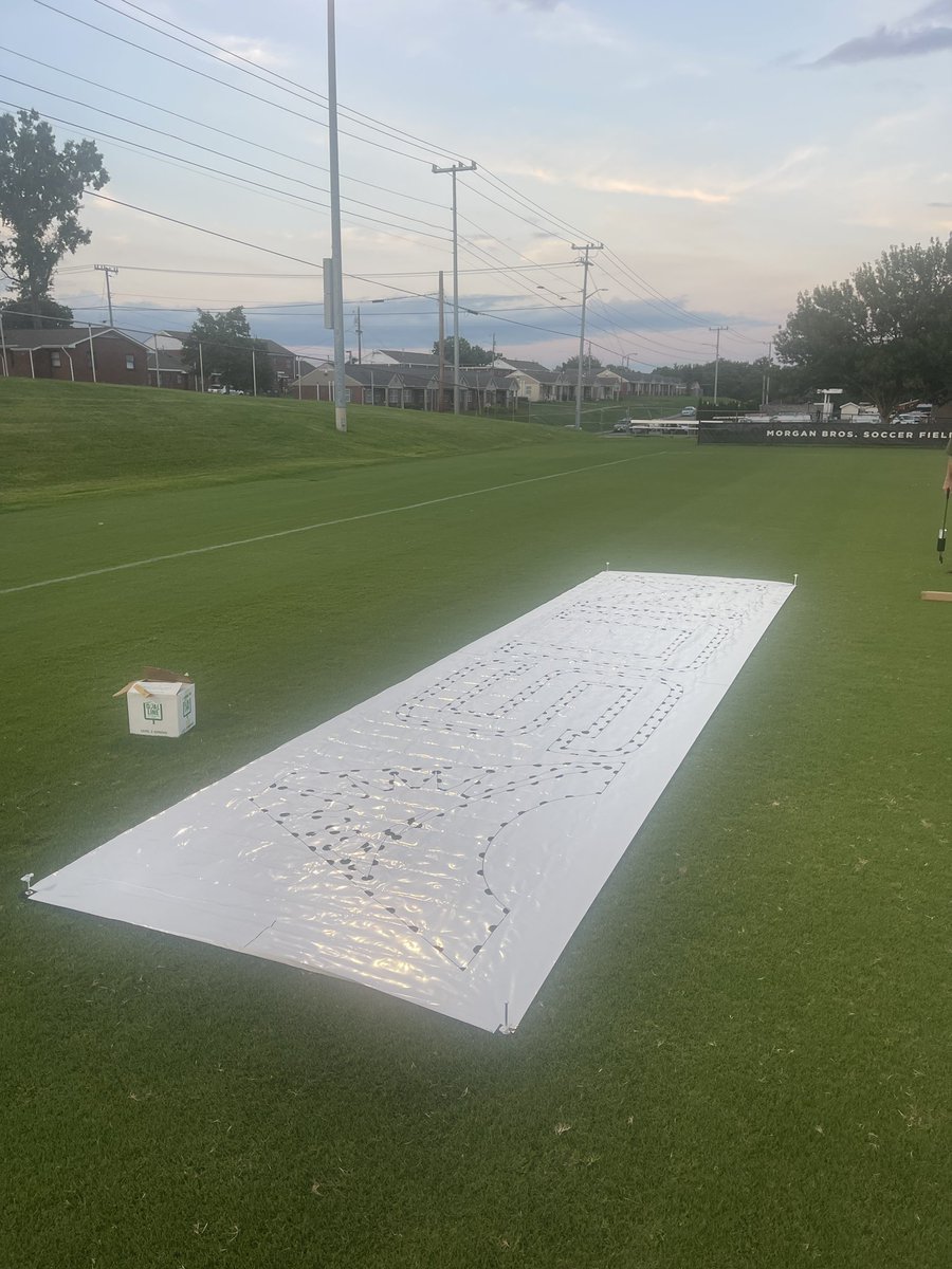 Bestfieldpaint's tweet photo. #footballlogostencils #fieldpaint.com https://t.co/YsW5o5bpDN