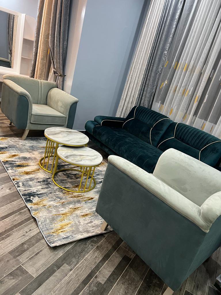 ZolaInterior's tweet photo. Life lately in 1 💫 What’s draws inspiration to your space……..

Inquiries on spaces , Mordern living , Aesthetic and Afro urban living 🌿 call +256700829089 https://t.co/6gOBnsfHP4