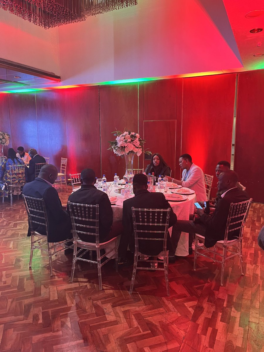 busrep's tweet photo. Guests are beginning to arrive to the Gala dinner hosted by Minister Monica Mutsvangwa. Please use hashtag #visitzim #thisiszimbabwe #truezimtour https://t.co/FSaPJhTLme