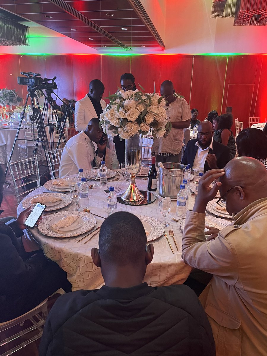 busrep's tweet photo. Guests are beginning to arrive to the Gala dinner hosted by Minister Monica Mutsvangwa. Please use hashtag #visitzim #thisiszimbabwe #truezimtour https://t.co/FSaPJhTLme