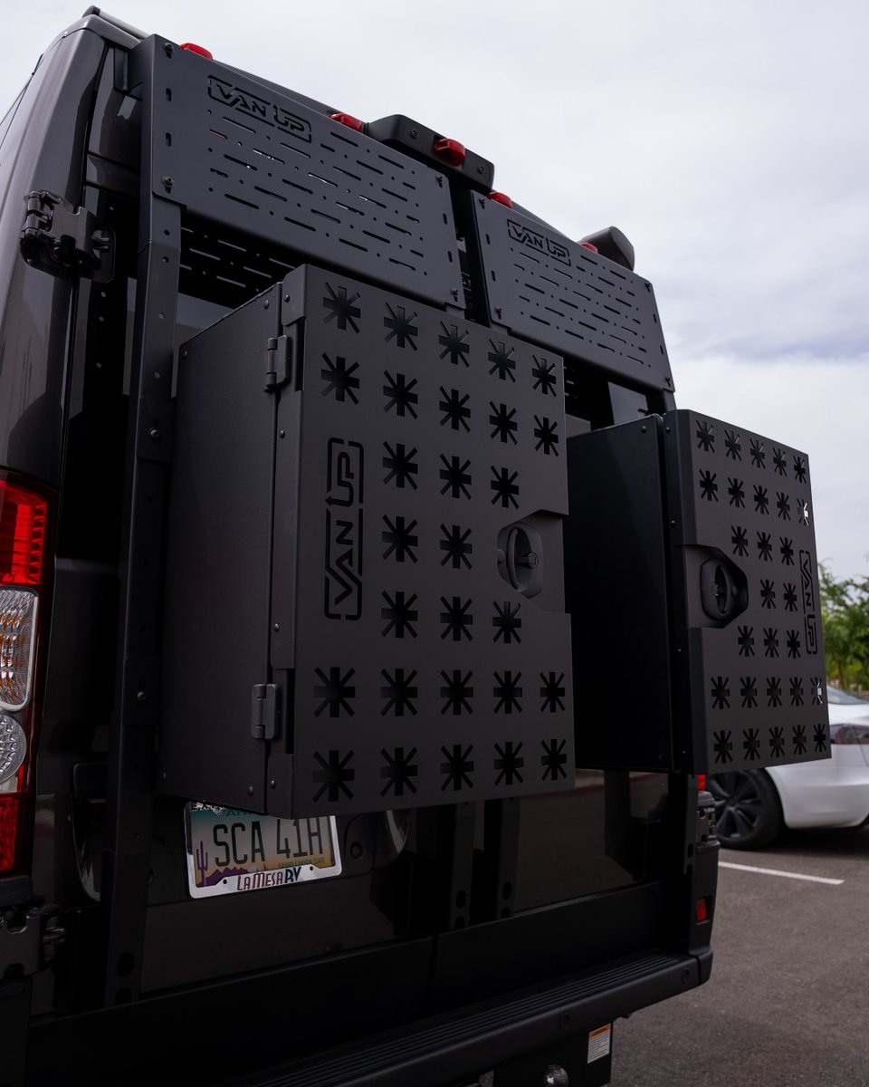 Taking product advertising to new heights! ✨🚁 Witness the perfect synergy between our incredible products and the thrill of the skies.