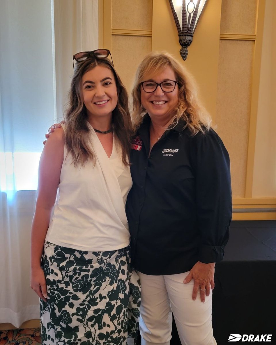 UNACEMNA's tweet photo. This event is a testament to Drake Cement's commitment to its industry and the empowerment and growth of women in business, reflecting the company's values and its team's active involvement in shaping local business communities. #DrakeCementTeam #CommunityEngagement #Professional https://t.co/sUTDquZycf