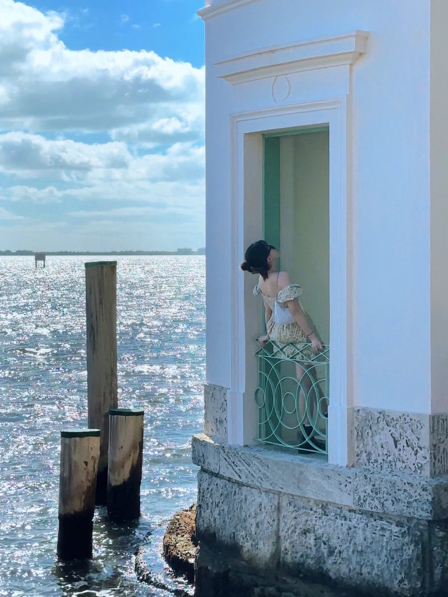 emilyhowex3's tweet photo. sea breeze https://t.co/fdbaRhumHw