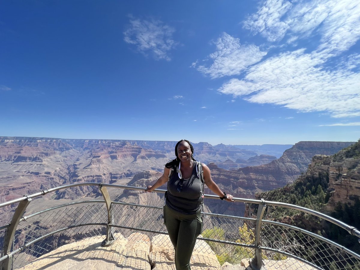 academika_gw's tweet photo. Iโm slightly behind whoops but for #uniqueinchem I must confess I have a slight obsession with hiking ๐ฅพโฐ๏ธ. Iโve hiked 5 national parks so far and plan to hike more!
*my Grand Canyon trip was my favorite hike so far :)
#BlackInChemWeek2023
#blackinchem https://t.co/pCGQMshOK6