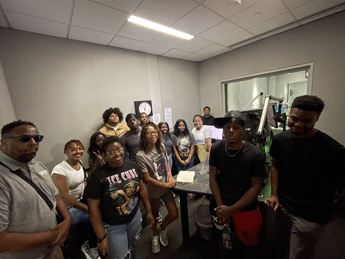 Today <a href="/DCDPR/">DC Parks & Recreation #WhereFunHappens</a> Deanwood broadcast program took their annual production day trip to <a href="/wamu885/">WAMU 88.5</a> to spend the day with the OG <a href="/Nnamdikid/">Kojo Nnamdi</a> &amp; the amazing <a href="/ontheair1207/">Geri Mitchell 🎤🎧</a> Geri Mitchell. As always thank you <a href="/NPR/">NPR</a> &amp; <a href="/4llisonKennedy/">Allison Kennedy</a> for always make us feel at home ❤️. #dprprograms #Morethanrec