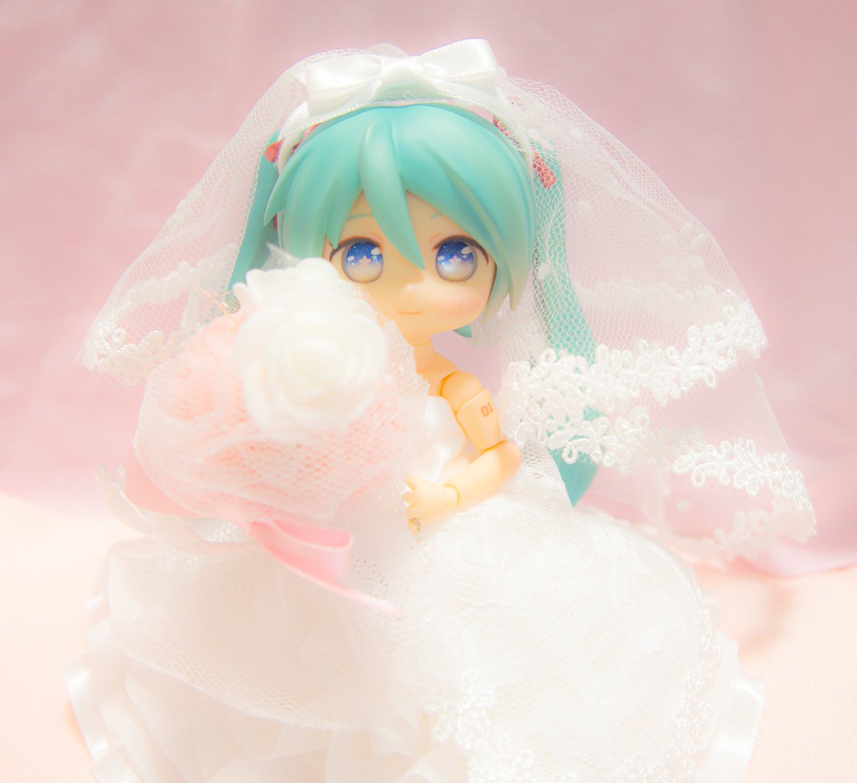 cow463's tweet photo. お顔のメイクしてから撮ってなかったので、ちょっと撮りなおしてみました✨
前に撮った時よりマシになってる気がします(⁠人⁠*⁠´⁠∀⁠｀⁠)⁠
朝から付き合ってくれてありがとうね☺️
#シェリルナ https://t.co/ggL5FA2YTX