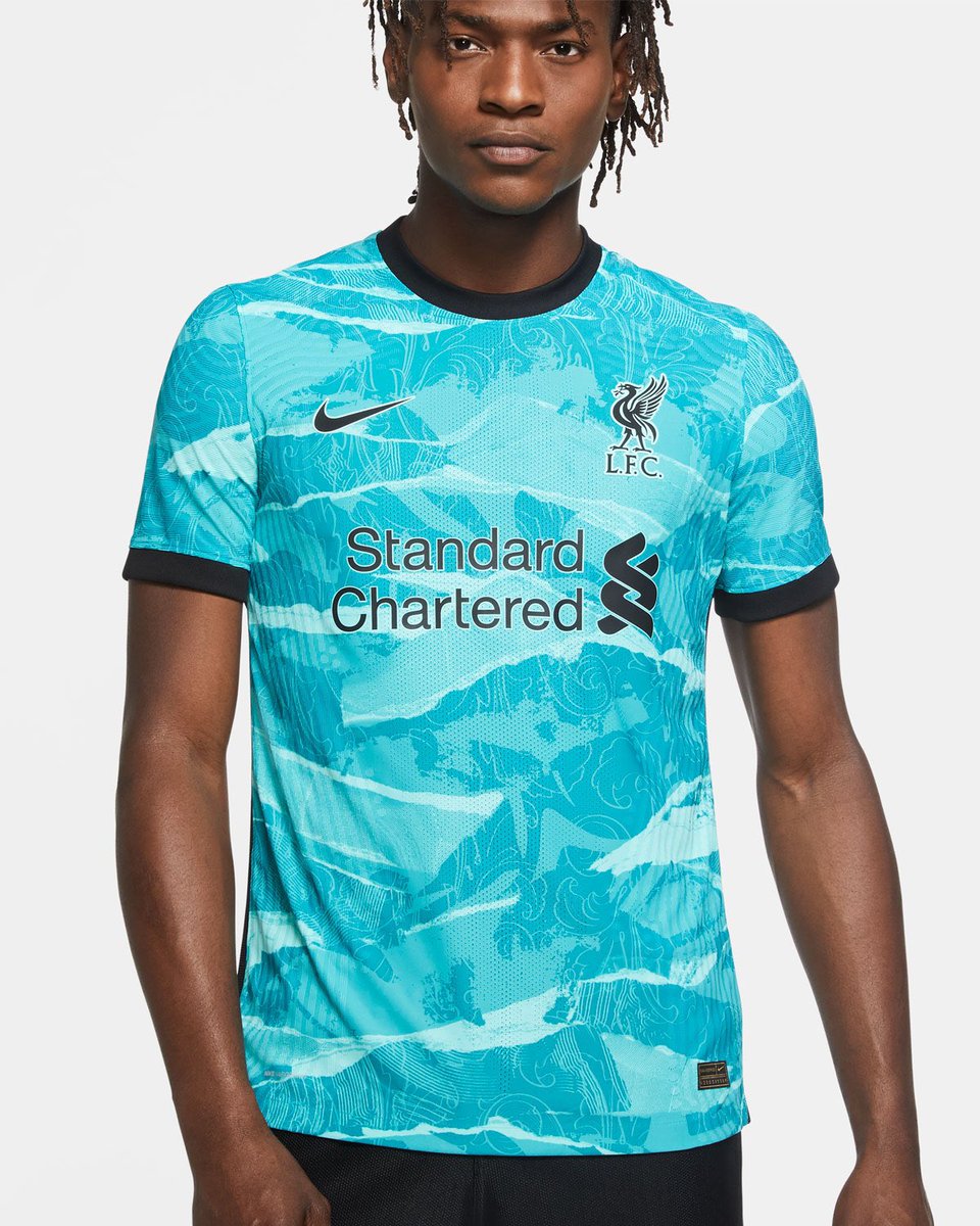 Patsijohansen's tweet photo. @ShirtsLiverpool @_FullKitWankers @shirts_original @shirt_x @KitHunters @NGfootballshirt @KB2X @OLFC98 @SteSheridanLFC @balcony_shirts @sam23_l Size L. Vapor version https://t.co/NJk1UcASiB