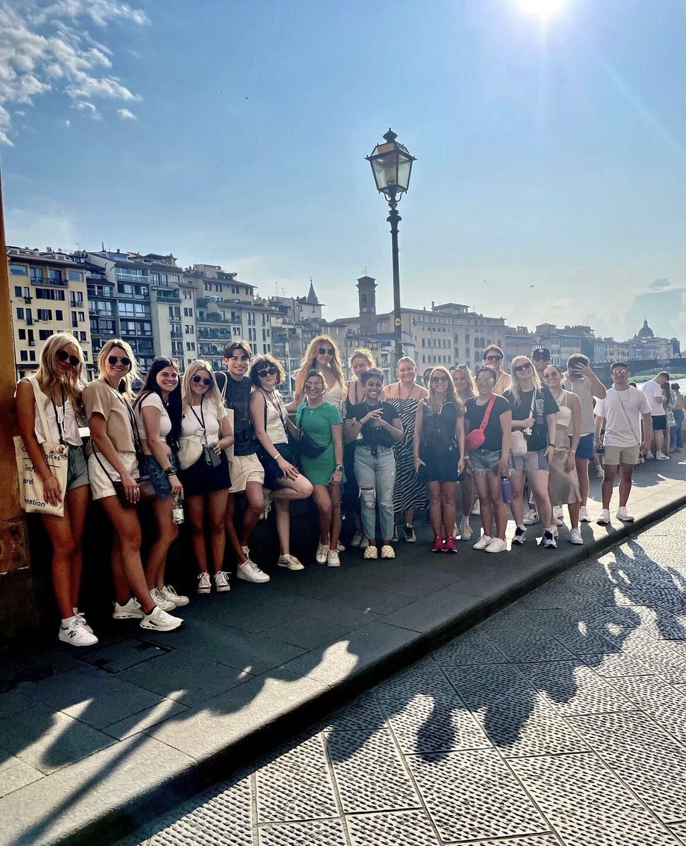 APIabroad's tweet image. Check out the unforgettable journey that led us through Florence's enchanting streets with @ttustudyabroad students. 
📸🌆 #APIExperience #StudyAbroad #APIabroad #pcom2023 #ItalyAdventures #TTUStudyAbroad
bit.ly/3asXSPe
📷 by @pcomitaly2023