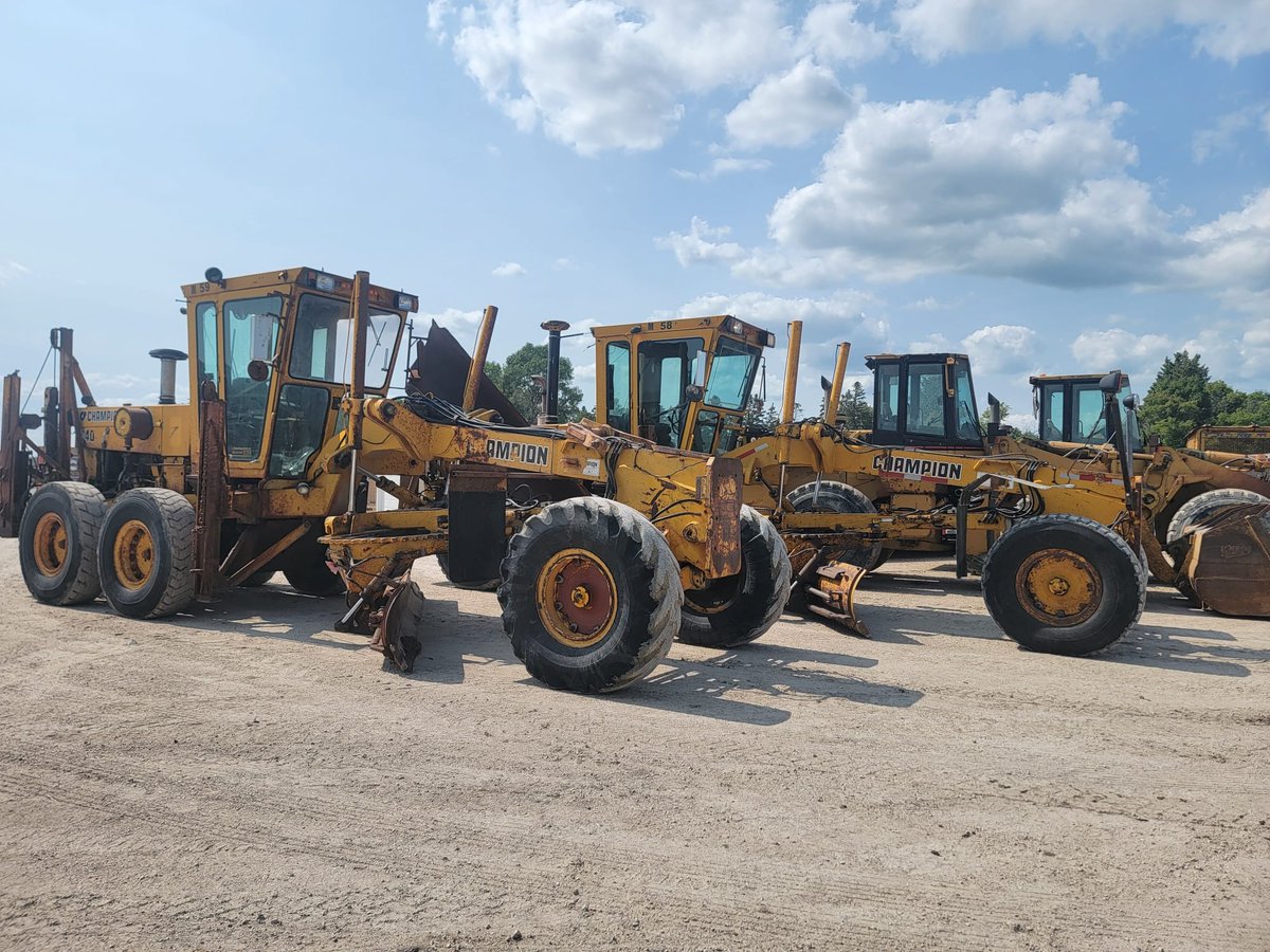 pennerauctions's tweet photo. August 23 &amp; 24 2023 - Steinbach, MB
Our August 2023 auction will consist of the major equipment, trucks, &amp; trailers, powersports, RV's, travel trailers &amp; boats
https://t.co/AQ9xW2dxEv https://t.co/D4u0iLi55O
