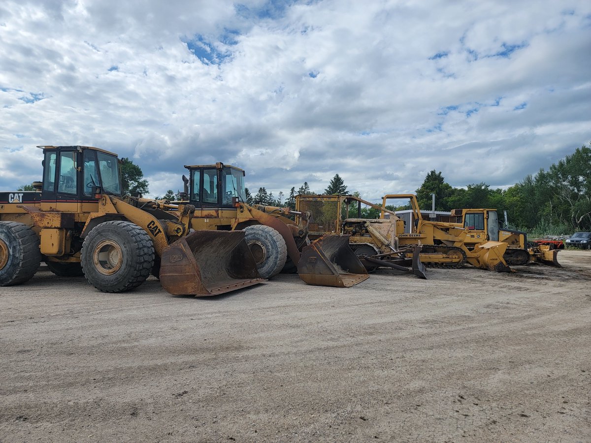 pennerauctions's tweet photo. August 23 &amp; 24 2023 - Steinbach, MB
Our August 2023 auction will consist of the major equipment, trucks, &amp; trailers, powersports, RV's, travel trailers &amp; boats
https://t.co/AQ9xW2dxEv https://t.co/D4u0iLi55O