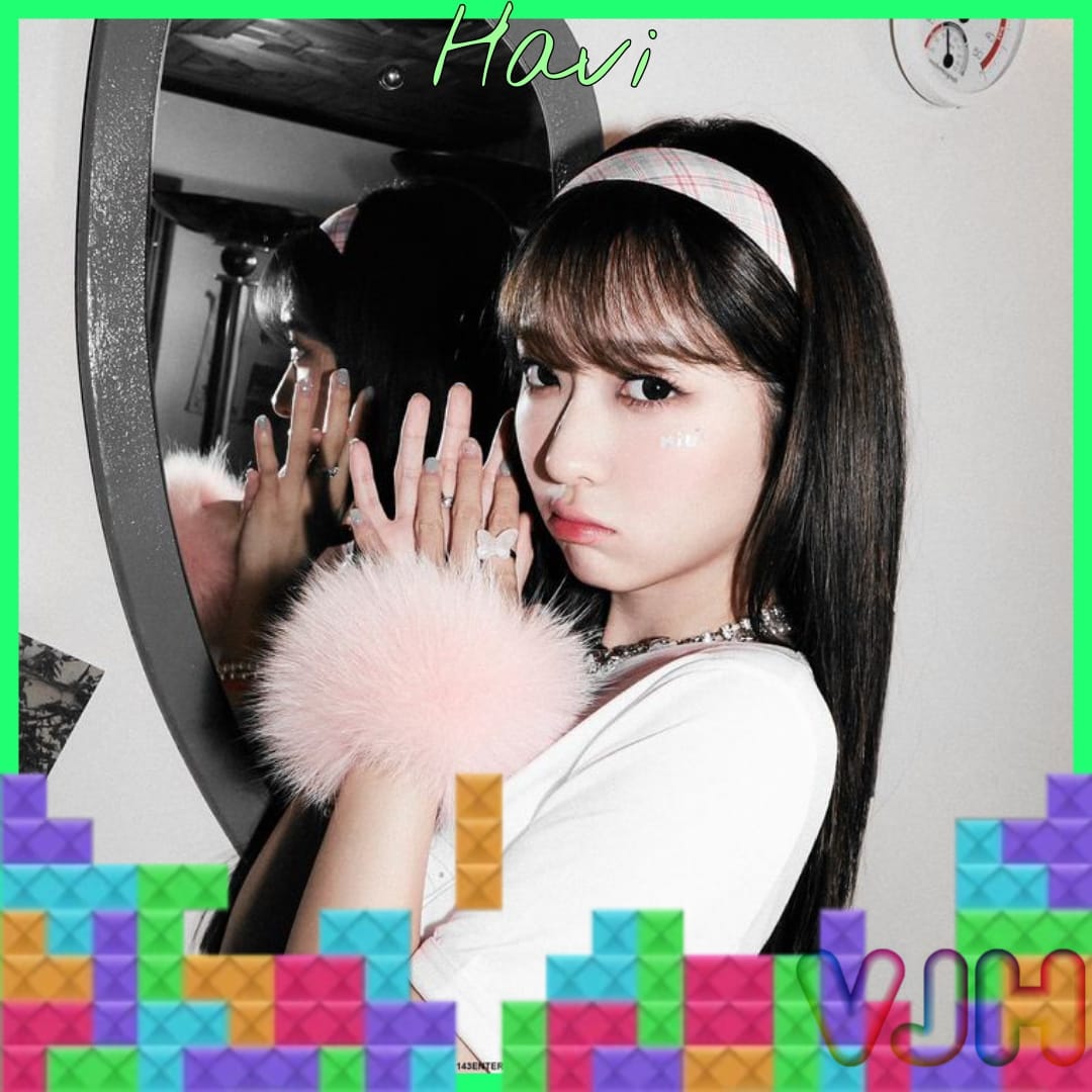 ViadJinHos (비아찌느오스) 
💚
HAVI (@haviqoodboi) 'HANDS UP' CONCEPT PHOTO 1