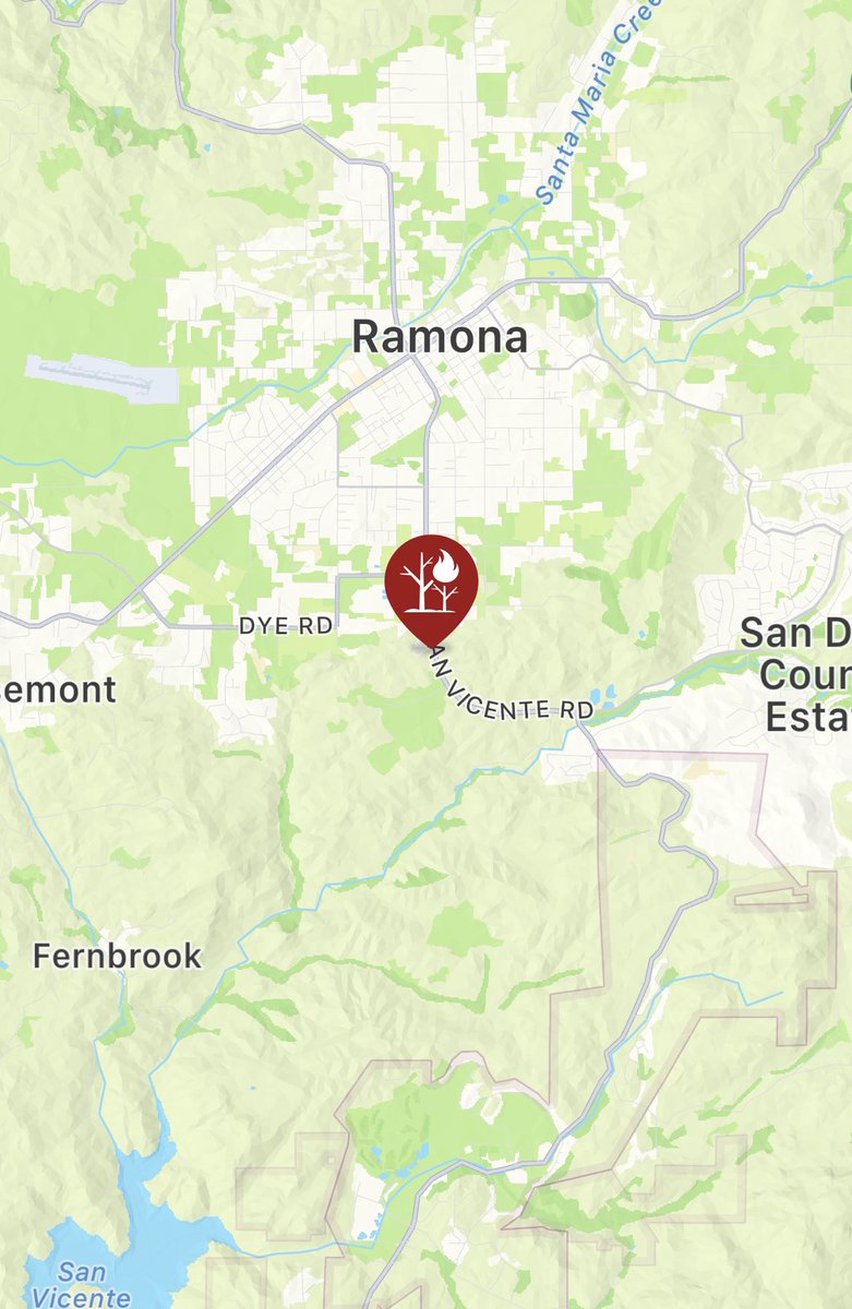 CALFIRESANDIEGO's tweet photo. .CAL FIRE/San Diego County Fire is at scene of a vegetation fire in the area of Chuck Wagon Road in the community of Ramona. The fire is 5 acres and moderate rate of spread, potential of 10+ acres. Structures are threatened on Chuck Wagon Road. #BunnieFire https://t.co/vI8O9VPVm0