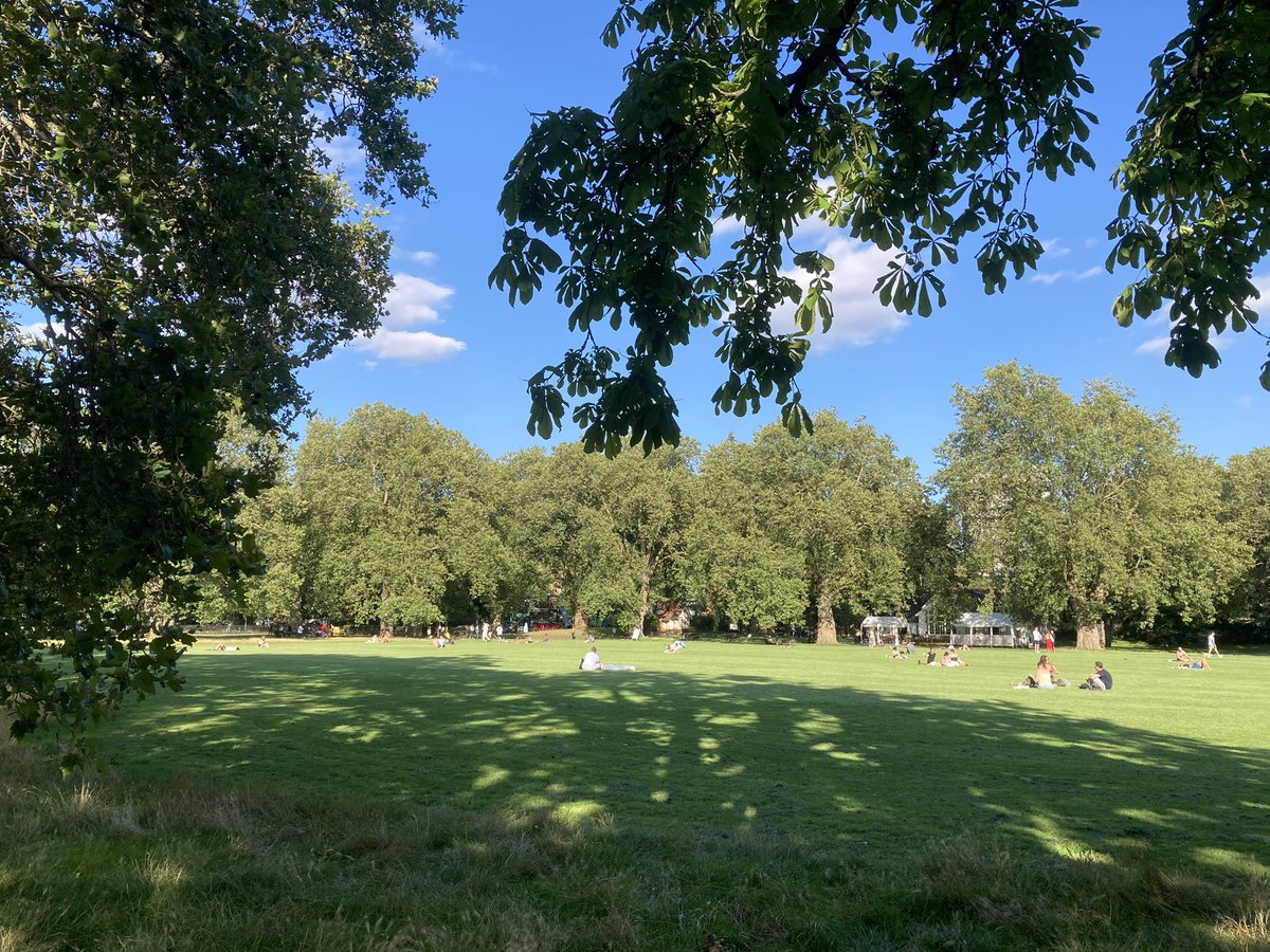 KenParkFriends's tweet photo. Gorgeous evening in the park. Summer’s back!
#summer #evening #sunshine #eveningsun #summersback #fokp #friendsofkenningtonpark #kenningtonpark #lovekenningtonpark #loveyourpark #kennington #oval #lambethparks #lambeth #southwark #se11 #sw9 #sw8 #se5 #se17 https://t.co/dvzjmj7NiI