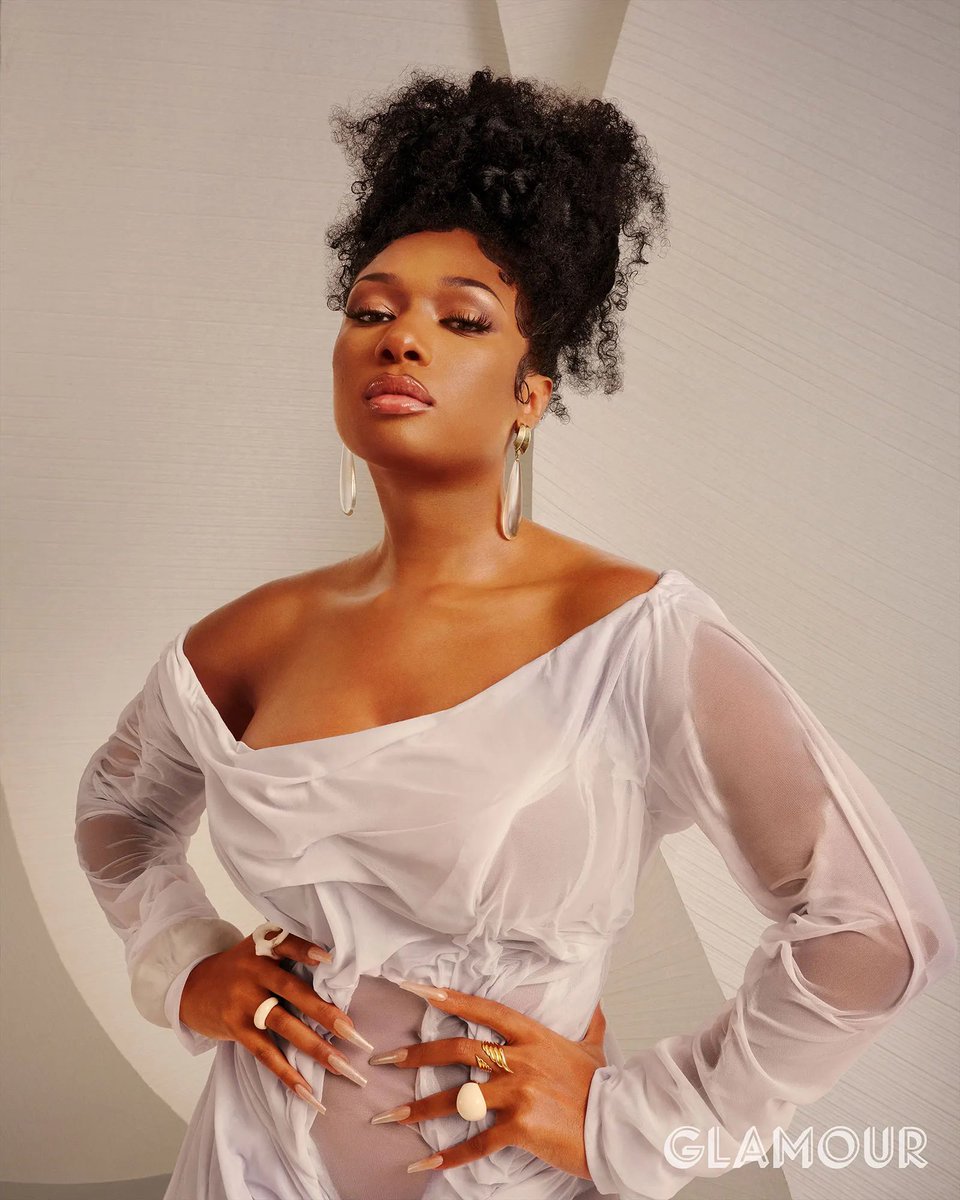MegansStats's tweet photo. CNN praises Megan Thee Stallion in new article:

“The Houston Hottie is raw and direct with an authentic sound that is all her own. Her range is felt in collaborations across genres with other artists and even her vulnerability like in the album “Traumazine” will draw you in.” https://t.co/nxkddxy9vt