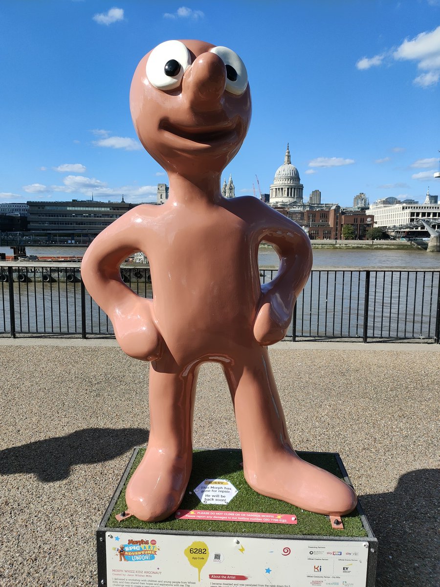 SamenaYouthWork's tweet photo. In London today with my 20 year old daughter, we saw this guy. I proceeded to explain  #Morph #TakeHart #TVSeries #TonyHart . My #childhood #memories of a feel good programme. I asked about programmes that she recalls, #numberjacks #thesarahjaneadventures #intergenerational ❤️ https://t.co/FkoJed6Wog