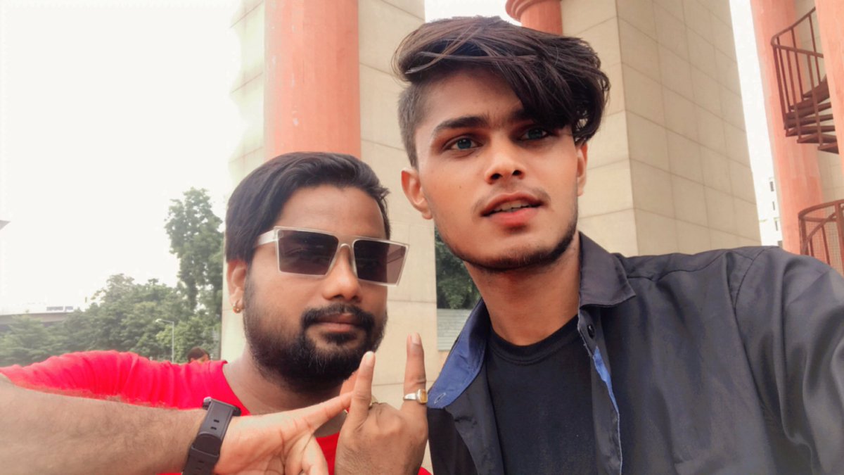DipankarSingh28's tweet photo. #dipx15 #dipankarsingh #dipankarsingh28 #dipankar #teamdipankar #sahil #sahilpatel #singersahilpatel #singersahil #singersahilpatel123 #dipankarpatel #dipankarsinghpatel #dipankarpatelofficial #dipankarsinghofficial #thedipankar #dip15 #dipx #InternationalCatDay #Jailer #Lahaina https://t.co/eOHM8u6Ffy