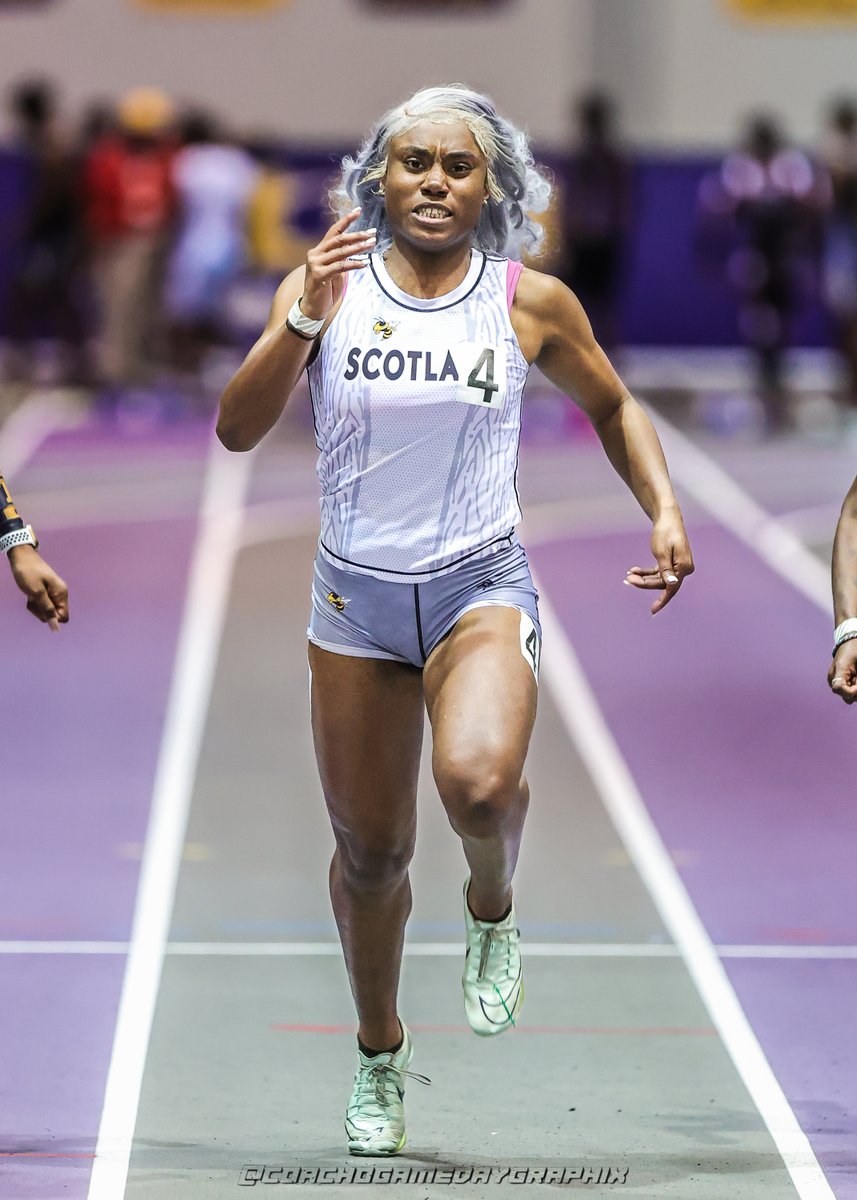 Best of luck to student-athletes and coaches as they begin the 2023-2024 Indoor Track Season! 🏆🥇

📸 <a href="/GeauxPrepsLA/">GeauxPreps.com</a>
