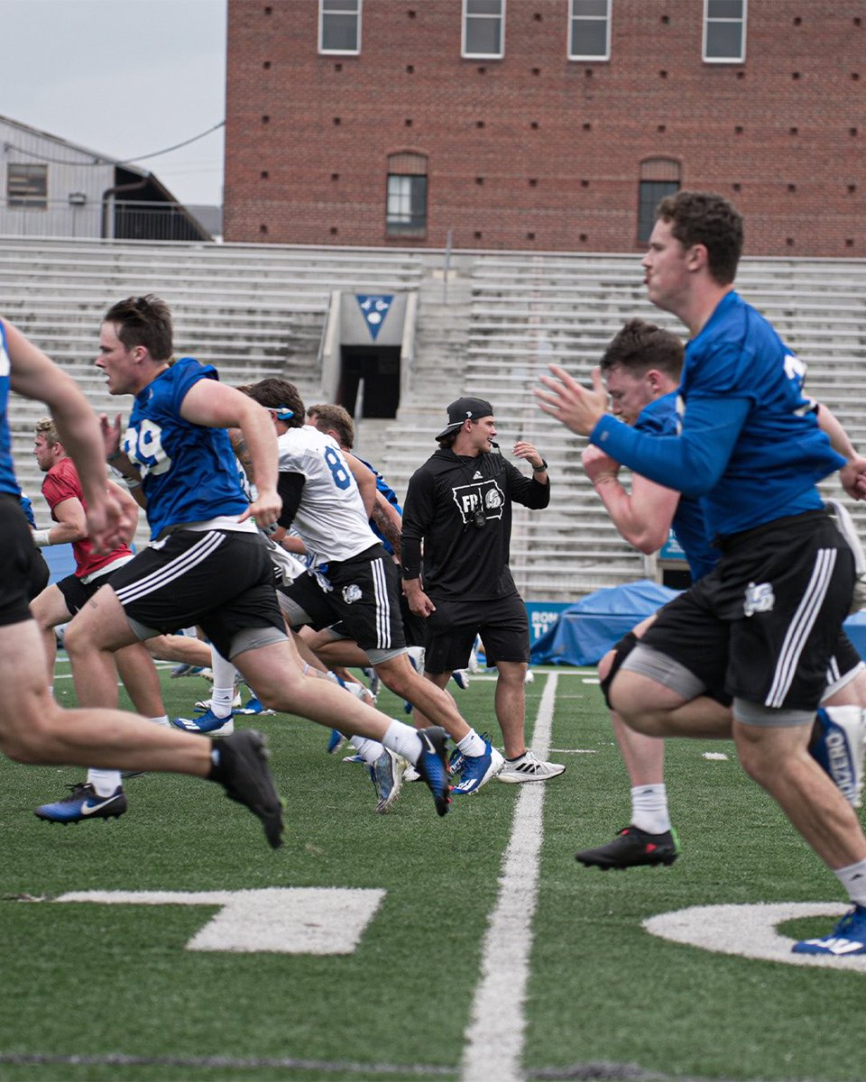 Drake Football tweet media