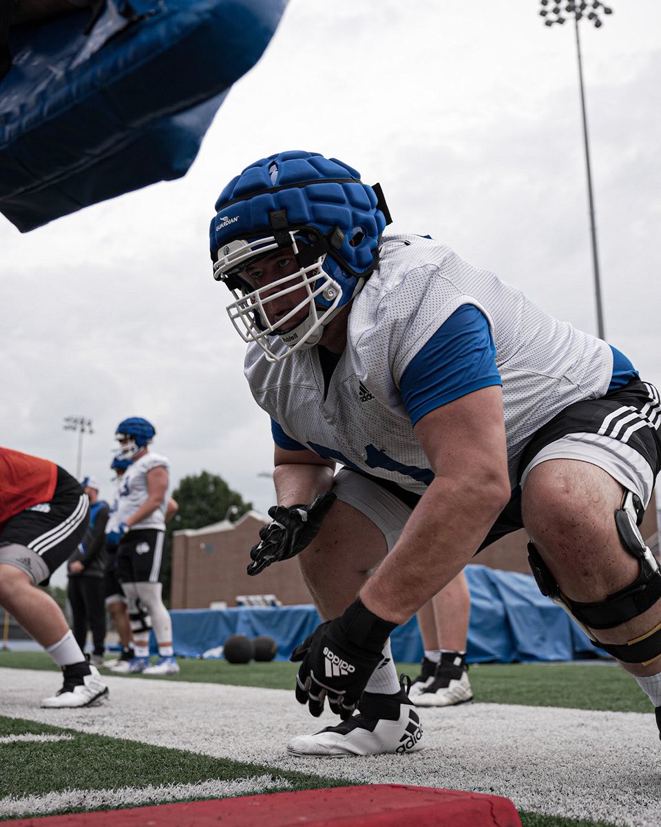 Drake Football tweet media