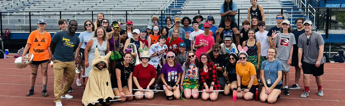 ArwenLyp's tweet image. Two big "almost back to school" milestones today! We officially welcomed our new teachers into our #southsideSTRONG community &amp;amp; it's band camp holiday spirit day! #youbelonghere #DGSPride #99Learns