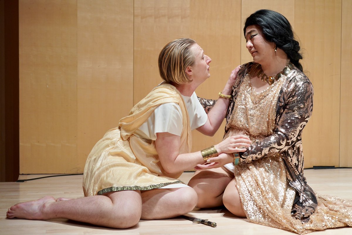 OperaQueens tweet media