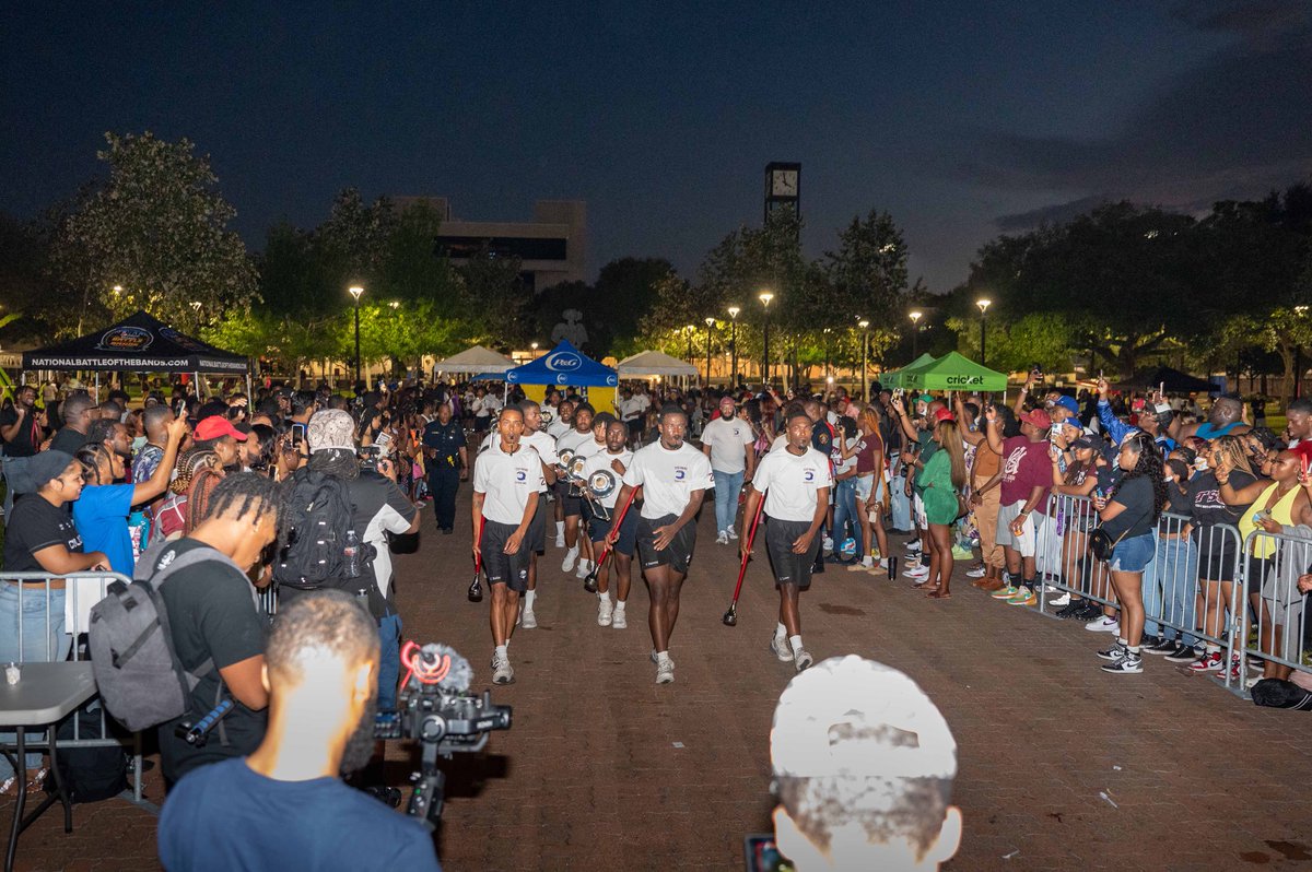 NationalBOTB's tweet image. 🎉 Ready to kick it up a notch? Join us at the Back on the Yard KICKOFF &amp;amp; Stroll Off Competition! It's FREE, and it's happening on Aug 25 at Texas Southern University. Mark your calendars! 🔥 #BackOnTheYardKickOff #StrollOff #ExperienceTheCulture #NBOTB #HoustonTX