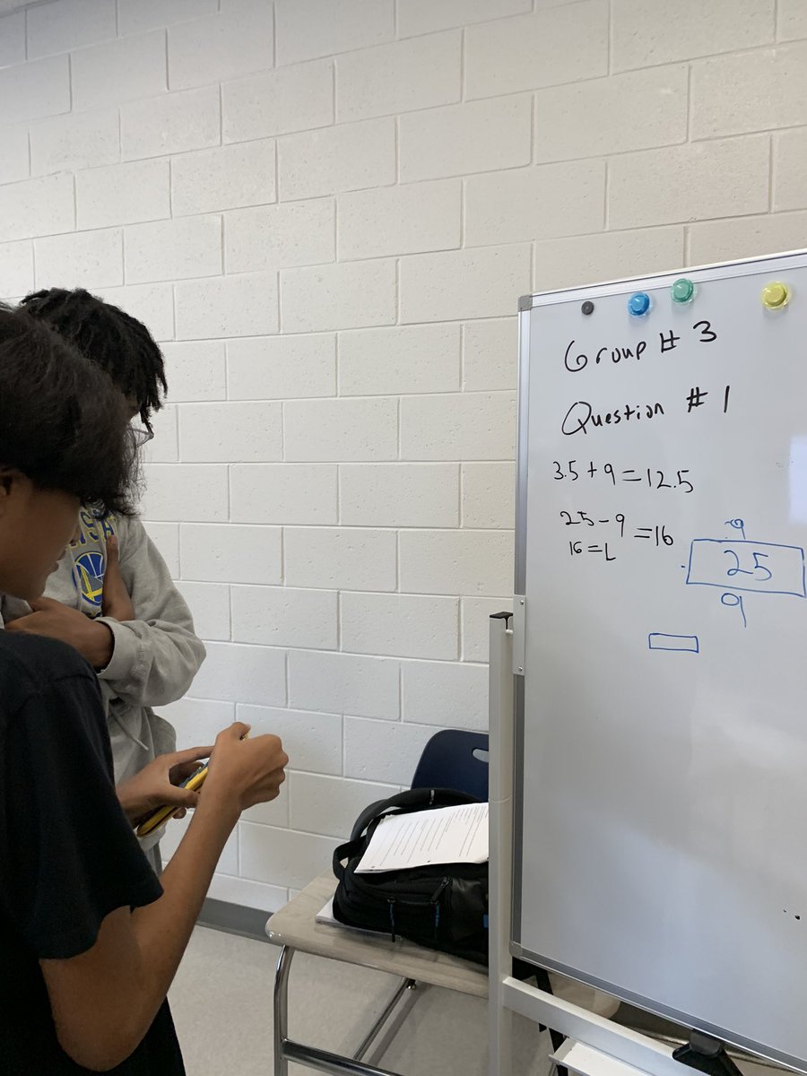 aiken_hs's tweet photo. Thinking together at the VNPS in Mr Wright’s IM algebra class. @MidlandValleyHS @AikenCountyDems #CSTatwork #acpsdmath https://t.co/zN6tuyiLCZ