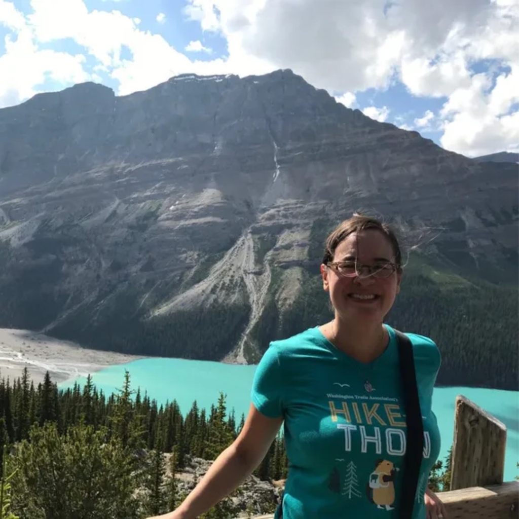 WTA_hikers's tweet image. Hike-a-Thon isn&apos;t just about trails: it&apos;s also about the people supporting them! That&apos;s why @seattletimes sat down with 5 HaTers to hear their trail tales and favorite hikes over the years.

Click the link to hear their stories and hike recommendations: l8r.it/ntNK