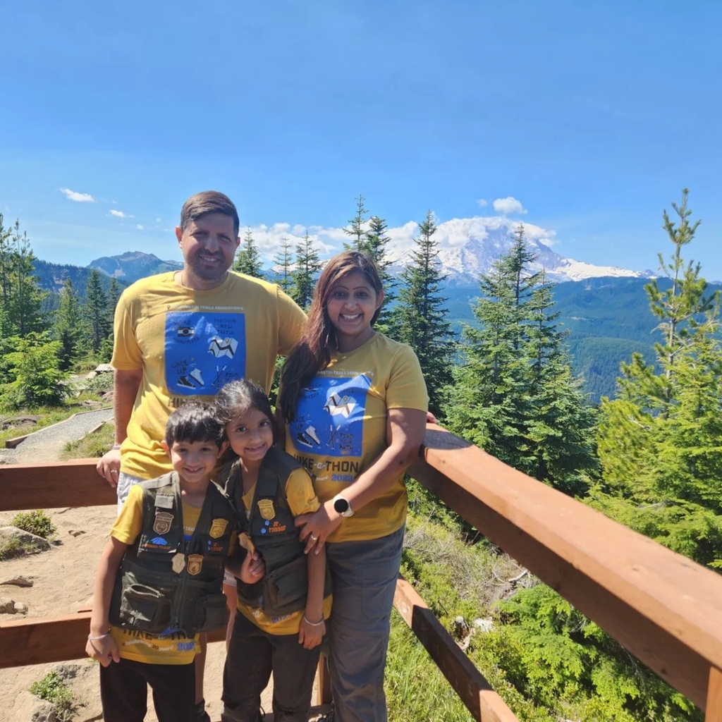 WTA_hikers's tweet image. Hike-a-Thon isn&apos;t just about trails: it&apos;s also about the people supporting them! That&apos;s why @seattletimes sat down with 5 HaTers to hear their trail tales and favorite hikes over the years.

Click the link to hear their stories and hike recommendations: l8r.it/ntNK