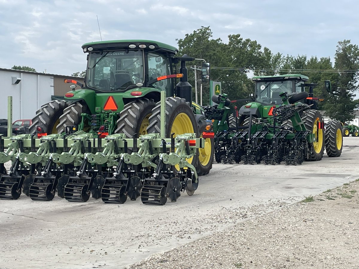 nciacrops's tweet photo. Coming to the ISU Strip till field day near Renwick tomorrow? Please enter from the east driveways along the county road and follow instructions for parking. https://t.co/yvinVwNqsA