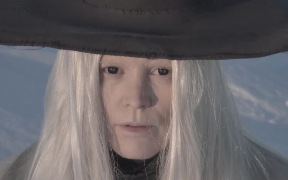 waves_and_static tweet media