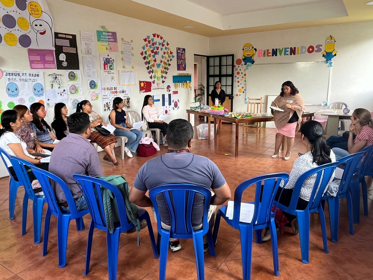 PlantingSeedsIn's tweet photo. 📷 Last week, Madeli Quiñonez led a training session tailored for preschool and primary public school teachers.  The focus of these workshops was to teach strategies to create inclusive classrooms for children with diverse learning needs. https://t.co/S13WtBWPBI