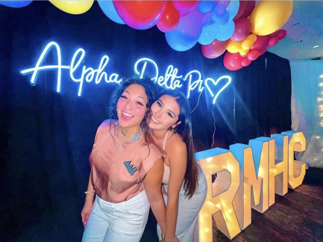 DallasADPi's tweet image. As TX chapters prepare for Fall Recruitment, we are shining a spotlight on 9 chapters participating in Fall Recruitment. Our last chapter to spotlight is Iota Alpha chapter at UT San Antonio who has Formal Recruitment September 14-17. #WLFEOWednesday #AlphaDeltaPI  #GoADPi