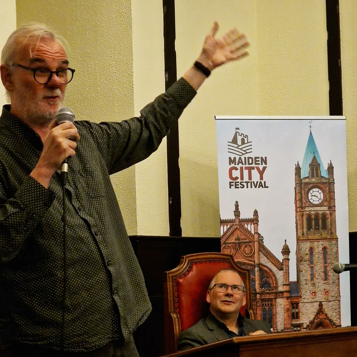 fobakesbadly's tweet photo. Tonight, as part of the Maiden City Festival, we had the delightful pairing of Tim McGarry and Dr. David Hume diving deep into the period of the siege and the ever-controversial Lundy. @Tim_Mc_Garry
@UlsterScotsAgen
#MaidenCityFestival #TimMcGarry #DrDavidHume https://t.co/8DQIGgsc7u
