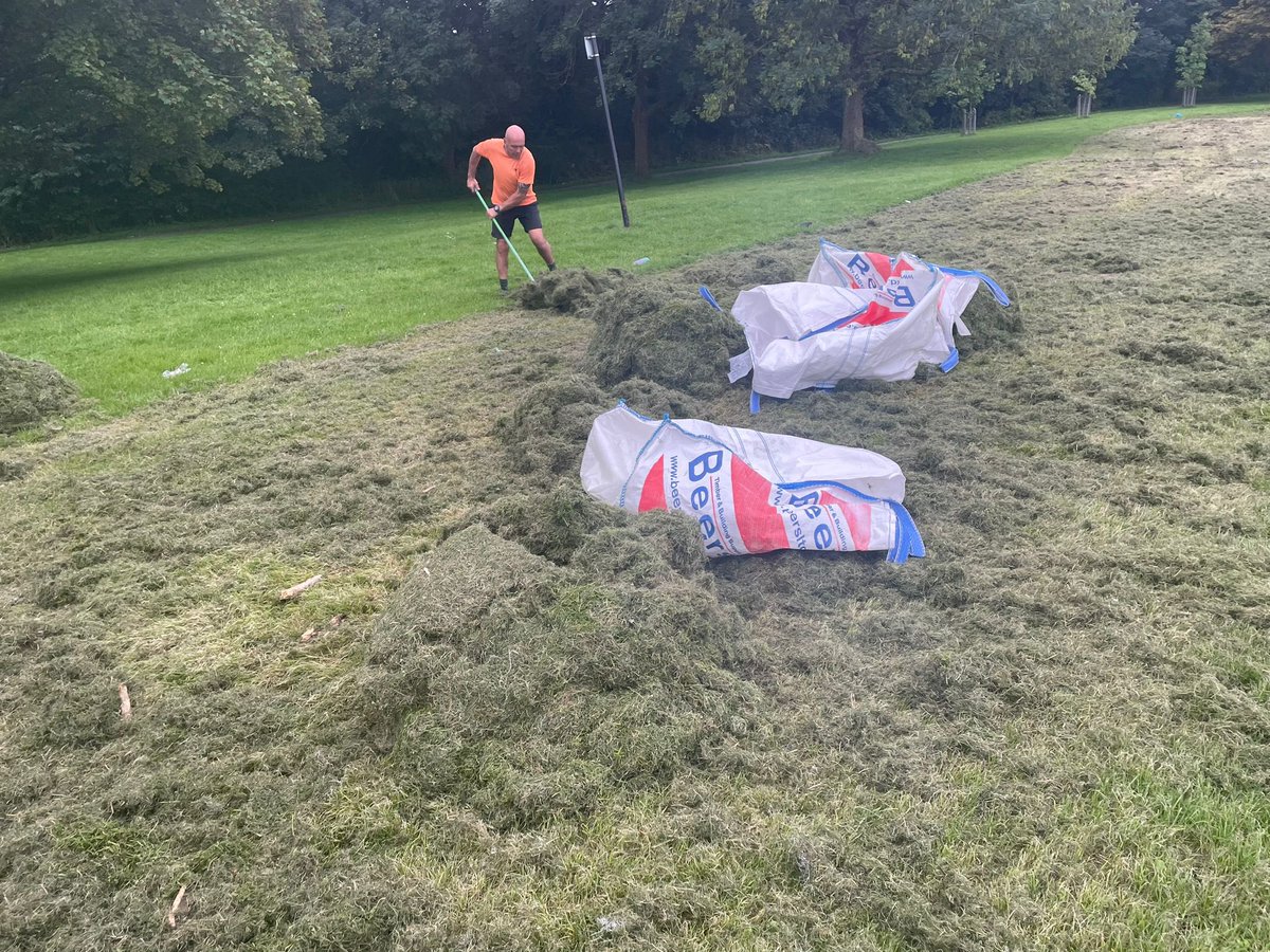 darrenbrady2's tweet photo. @Blackboyfootie @ManCityCouncil @FcBlackboy @MikeKaneMP Hopefully @ManCityCouncil will come and take the cuttings away rather than just drag them back onto the pitch with the tractor. Pitch still needs another cut and lines re marking https://t.co/Ky1ZqVkdbc