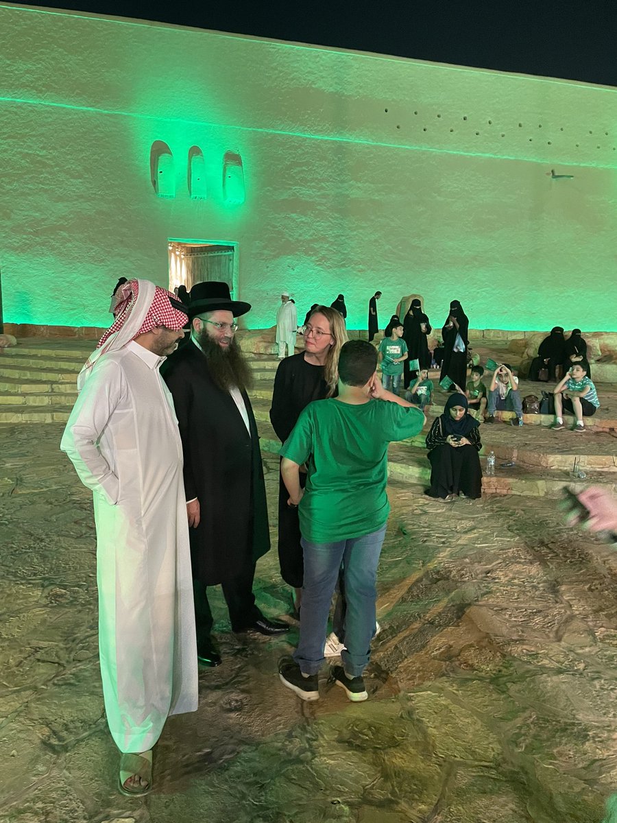 Rabbi Jacob Y. Herzog الحاخام يعقوب يسرائيل هرتسوغ tweet media
