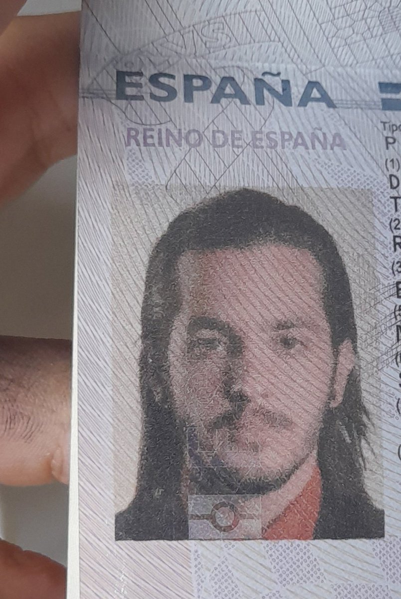 El budita de los tattoos tweet media
