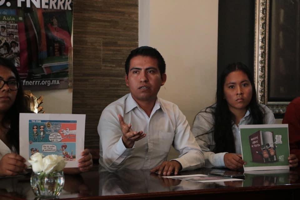 FNERRR_NACIONAL's tweet photo. Nuevo Plan de Estudios provocará un gran retroceso en la educación: FNERRR
 
• Más de 400 estudiantes se manifestarán el próximo 10 de agosto en el zócalo del centro del país.
 
🌐 Lee el boletín completo en: https://t.co/oAutvBru8U https://t.co/6tzVTTayTY
