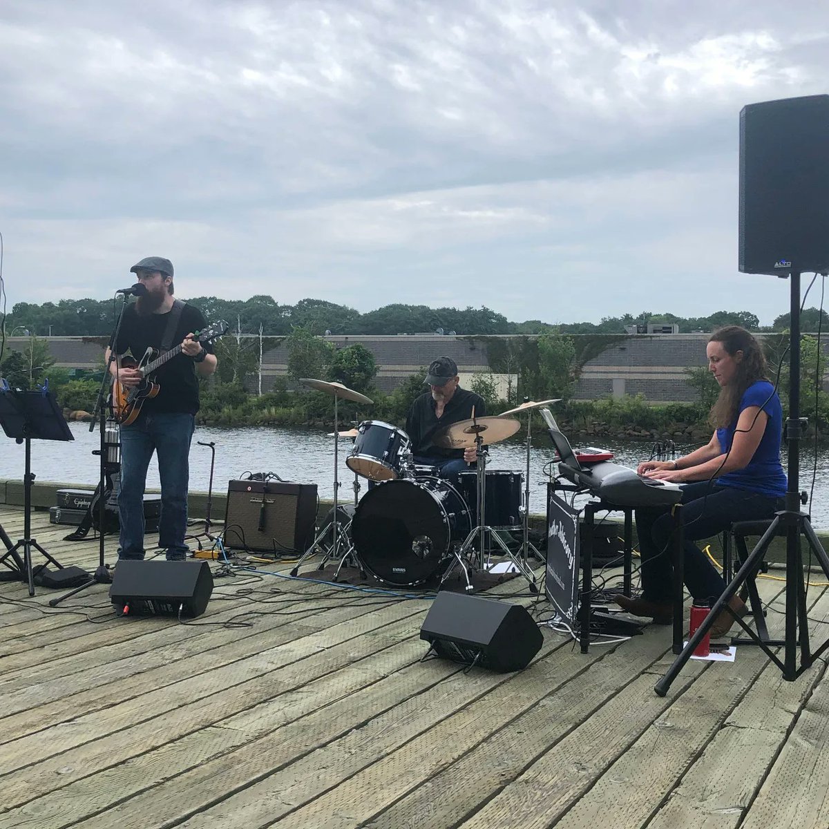 weatheradvisory's tweet photo. We had an awesome time last night performing as part of Music On The Riverbank which is put on by Town of Bridgewater. A big thank you to the town for hosting, to Jonathan Crouse for MCing and the great crowd who came out despite the threat of rain. https://t.co/nhH43RHFGk