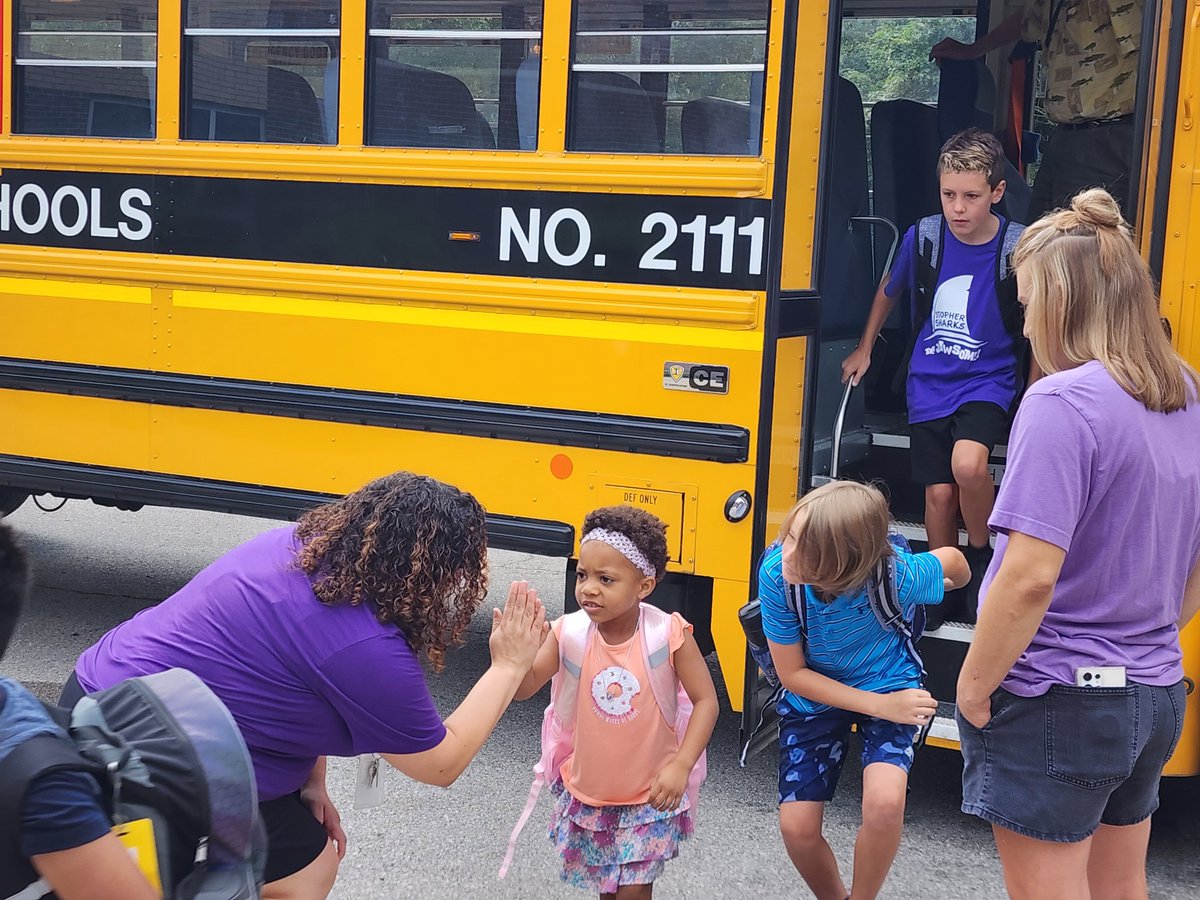 JCPSKY's tweet photo. The newest @StopherSharks were happy to start a new school year! 

#JCPSFirstDay #WeAreJCPS https://t.co/fou3It7mZR