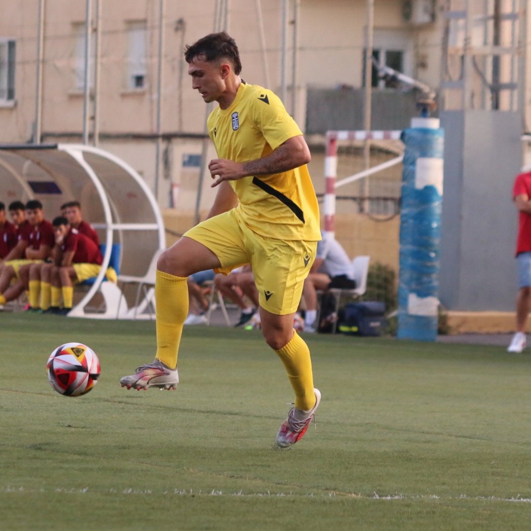 FCC_Cantera's tweet photo. JUVENIL A | 1-0 | FINAL

Buenas sensaciones de nuestro #DivisióndeHonor en su estreno de pretemporada frente al @ADMLorqui 

El gol de Kylian fue suficiente para arrancar con victoria.

#CanteraAlbinegra https://t.co/z3Cn6nTPXq