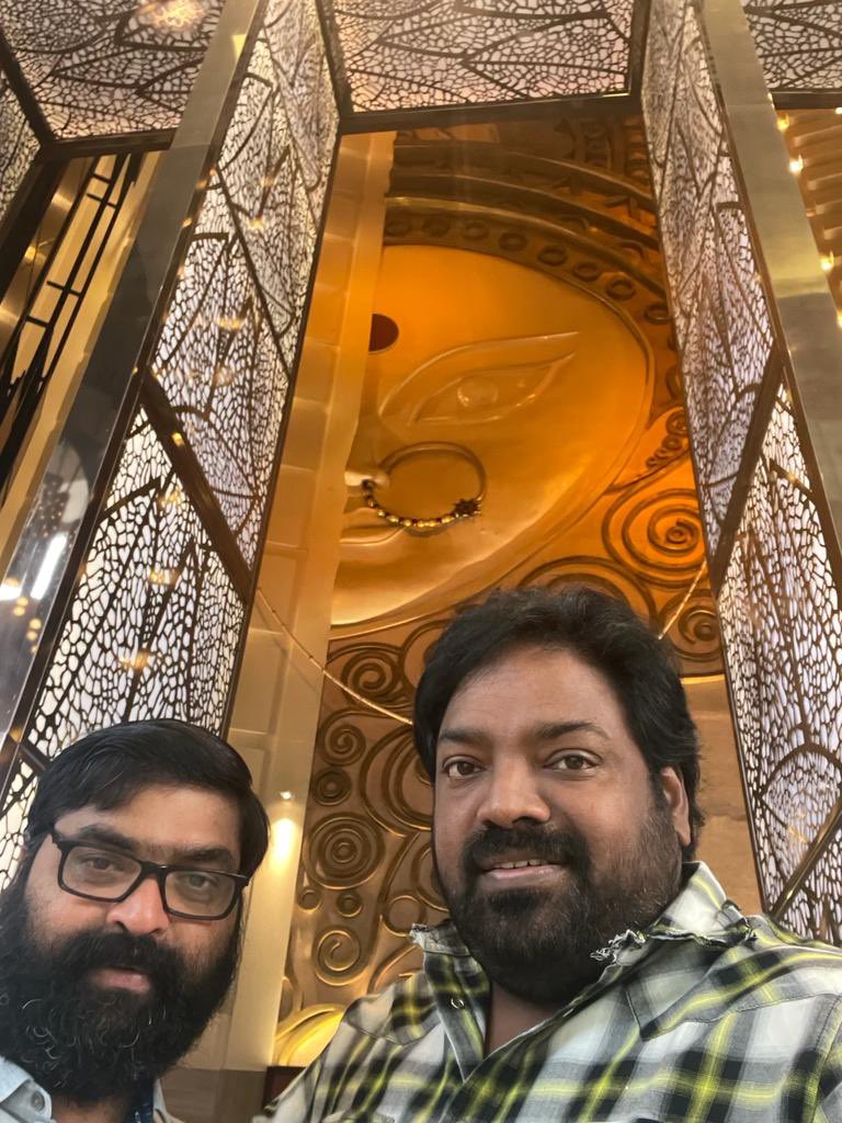 .<a href="/cinesoul1/">MAMIDALA THIRUPATHI</a> aka Thirupati is the dialogue writer for #VakeelSaab
 &amp; played a major role in story development &amp; Dialogues in  #BholaaShankar 🔱
in Pre release event I completely missed to mention him because of anxiety&amp;excitement.
he stood by me,worked 24/7       involved in