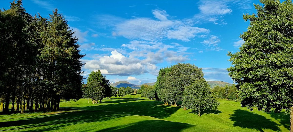 <a href="/MilnathortGC/">Milnathort Golf Club</a> <a href="/ScottishGolf/">Scottish Golf</a>  Milnathort GC, A cracking 9 hole  course in Perth and Kinross, great condition and a fair test to all.  This mornings views of the rising sun and looking back down 5 last night. #GolfInScotland #SunRise #BlueSkies