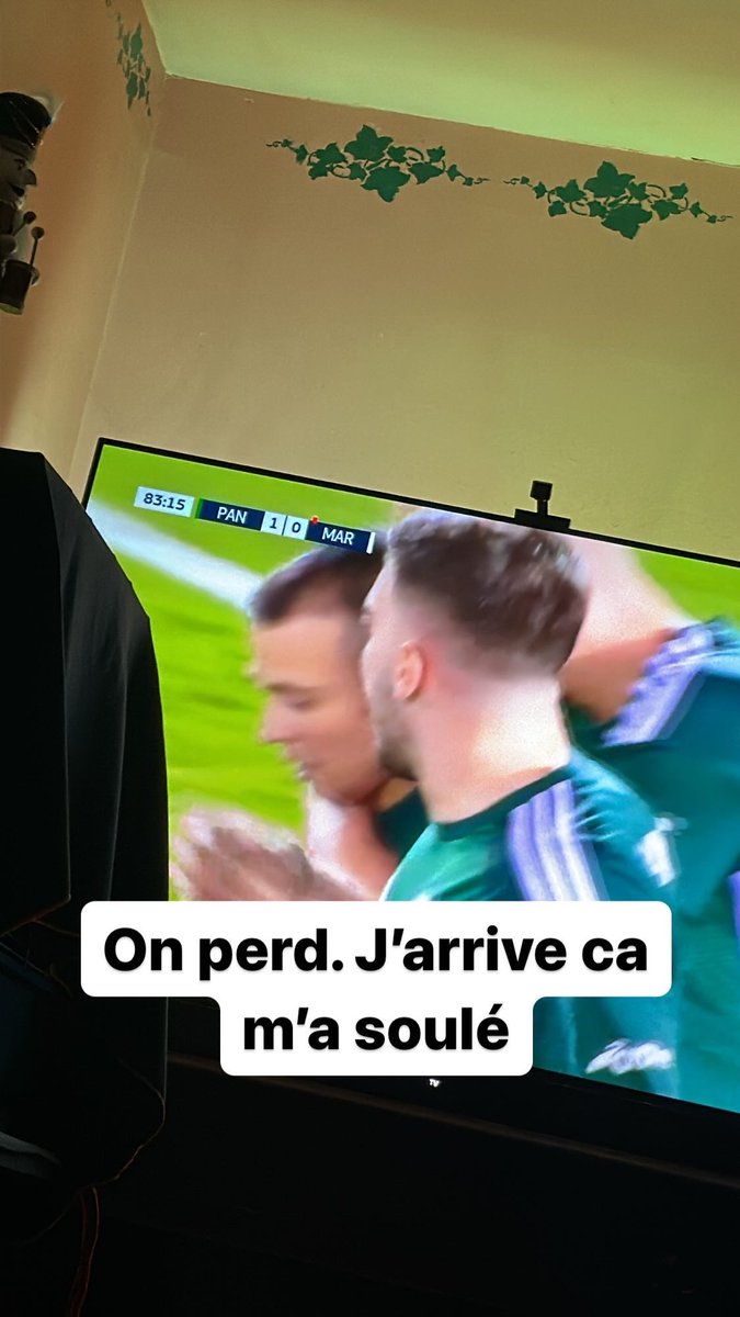 CHRGTheOne's tweet photo. 1 minute sépare ces deux images 😭#PANAOM https://t.co/pOUScMY7rF