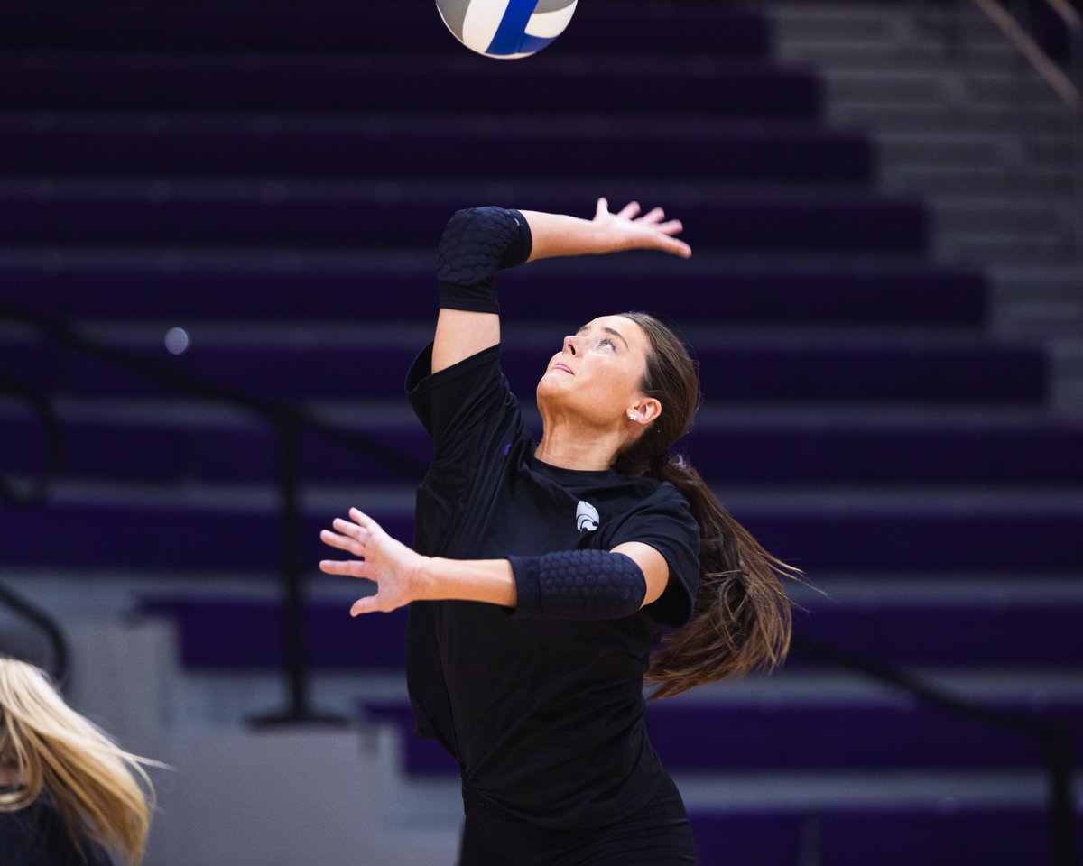 KStateVB's tweet photo. Time to compete 

#KStateVB https://t.co/JO4Ks35jl5
