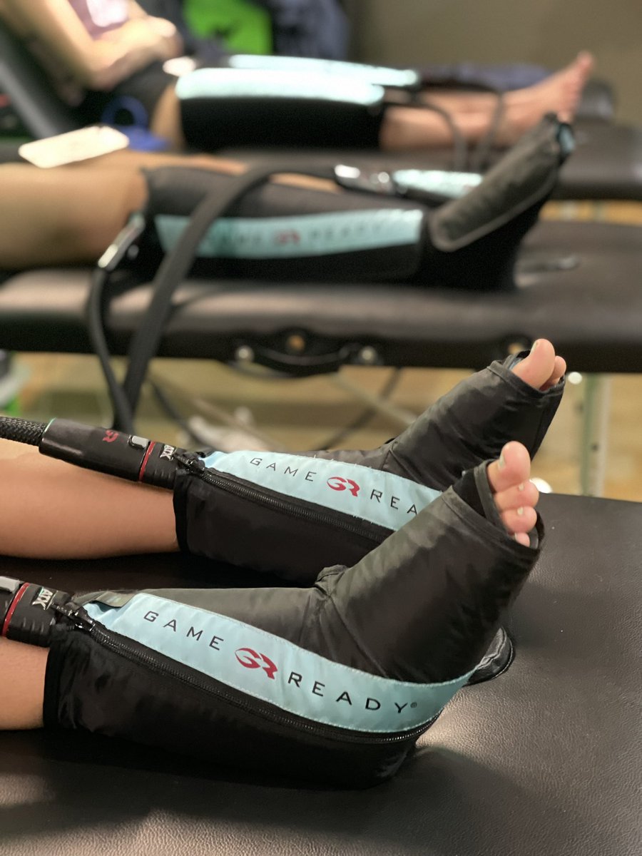 Reviveperflab's tweet photo. 🥶❄️🧊
#iceicebaby #icetherapy #coldtherapy #gameready #athleteselfcare #injuryprevention #sportsrecovery https://t.co/okMEVHEkOy