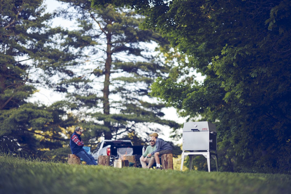 hastybakegrills's tweet photo. What is your favorite Hasty Bake model, and why is it the Ranger?
#hastybake #hastymakesittasty #tulsagrillstore #ranger #portablegrill #camping #lakedays #cookout #holiday #grilling #smoking #gowithHB #smokebakesear #cooking https://t.co/xKeuZ69be6