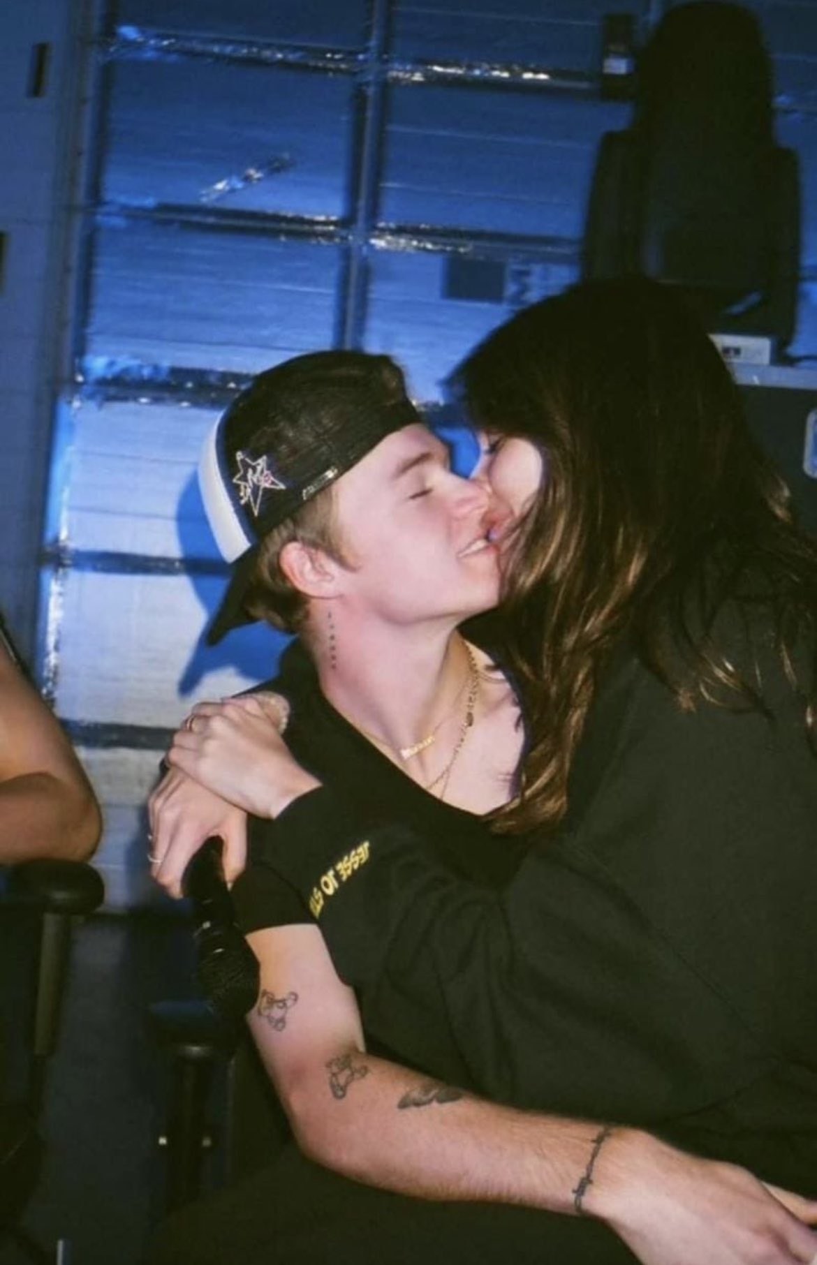 Madison Beer Brasil on X: Madison Beer disse em um Space hoje que a música  sobre seu namorado, Nick Austin, continua no álbum, mas com um nome  diferente. 💞 t.cogtzX81jNPq  X