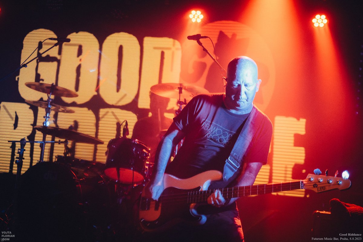 Huggi's tweet image. #photoreport @gr_punk 8.8.2023, Prague vojtaflorian.com/2023-08-08-goo… #GoodRiddance